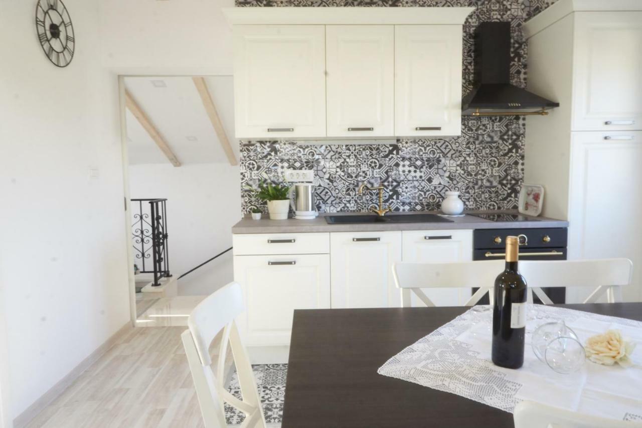 Apartman Balancana Kaštela Zewnętrze zdjęcie